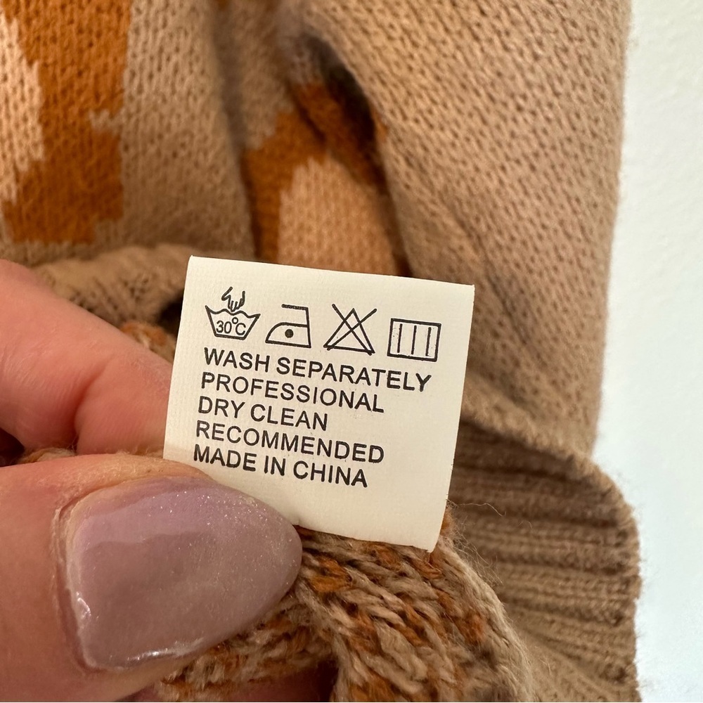 The Unbranded Brand Stylish Cowl Neck Sweater in Tan and Orange M - Picture 9 of 11